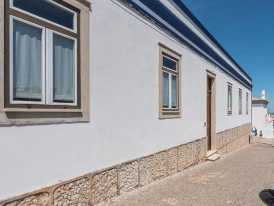 Villa Senhorial - Palace XIX & Privacy & Beach & Albufeira Old Town المظهر الخارجي الصورة